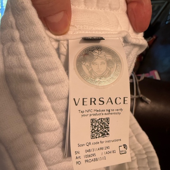 Authentic Versace White Sweatpants/Joggers with back pocket Gold Logo - Picture 5 of 7